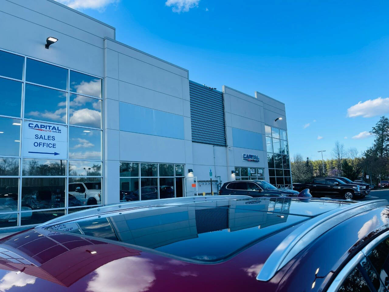 Vehicle image 15 of 69