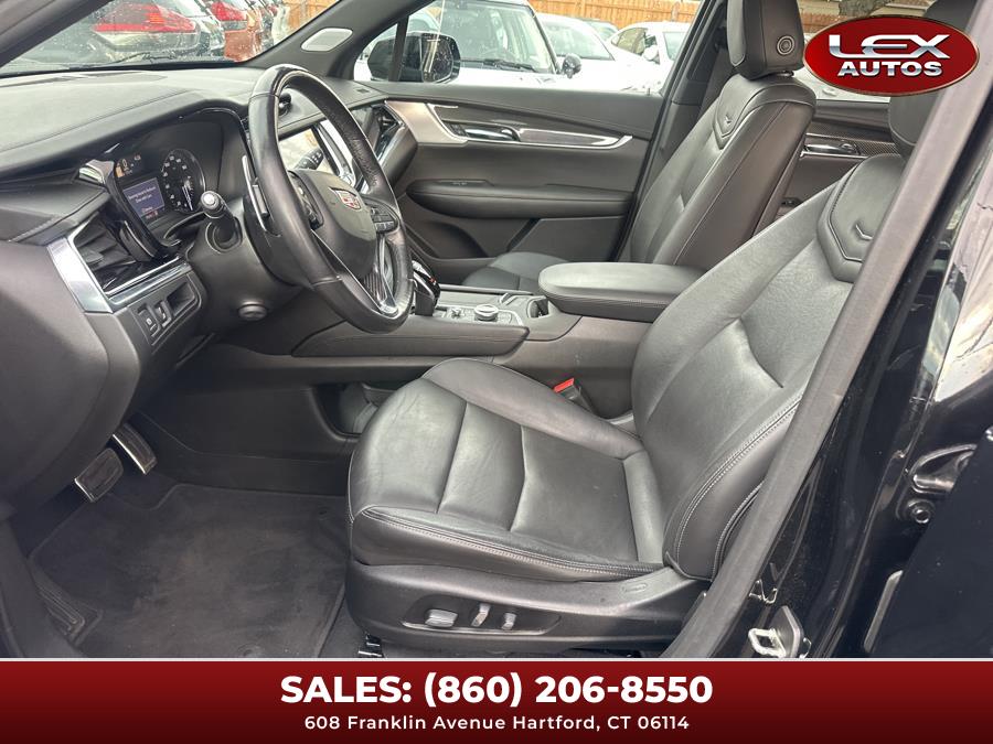 Vehicle image 22 of 46