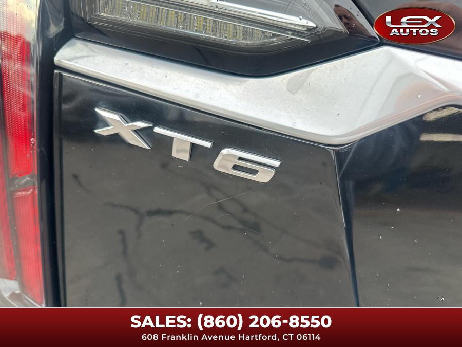 Vehicle image 15 of 46