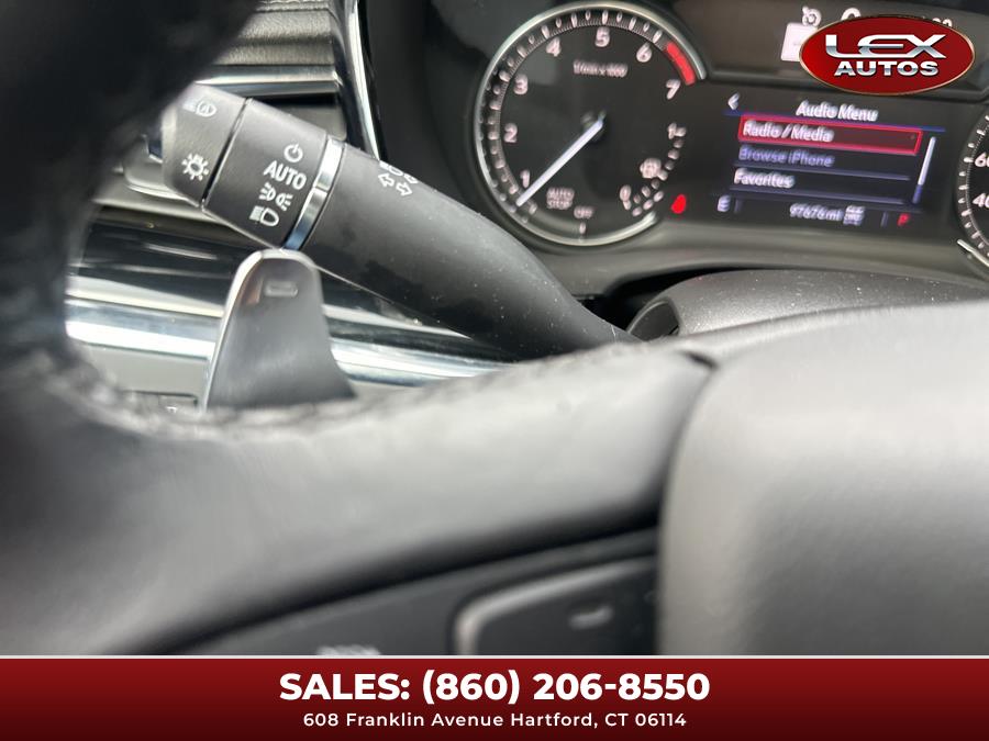 Vehicle image 43 of 46