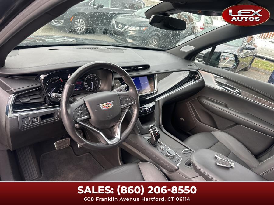 Vehicle image 37 of 46