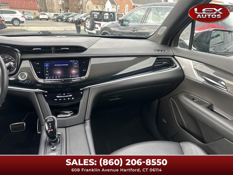 Vehicle image 29 of 46
