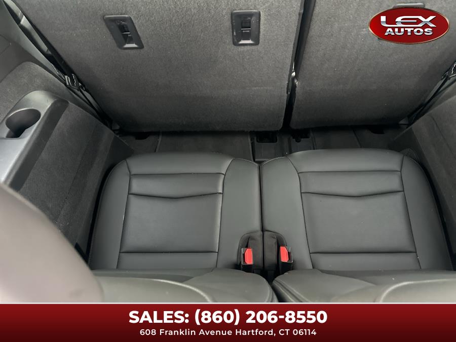 Vehicle image 19 of 46