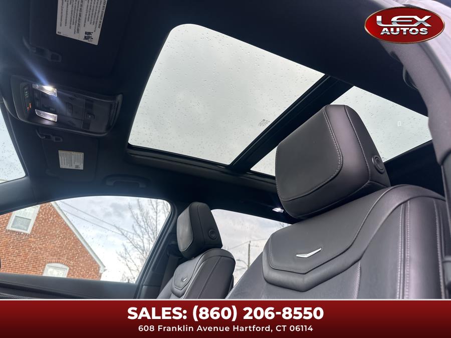 Vehicle image 35 of 46
