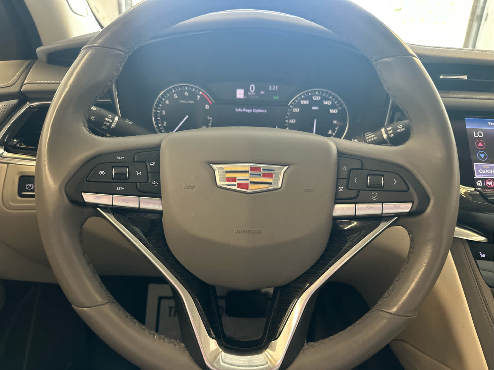 Vehicle image 54 of 62