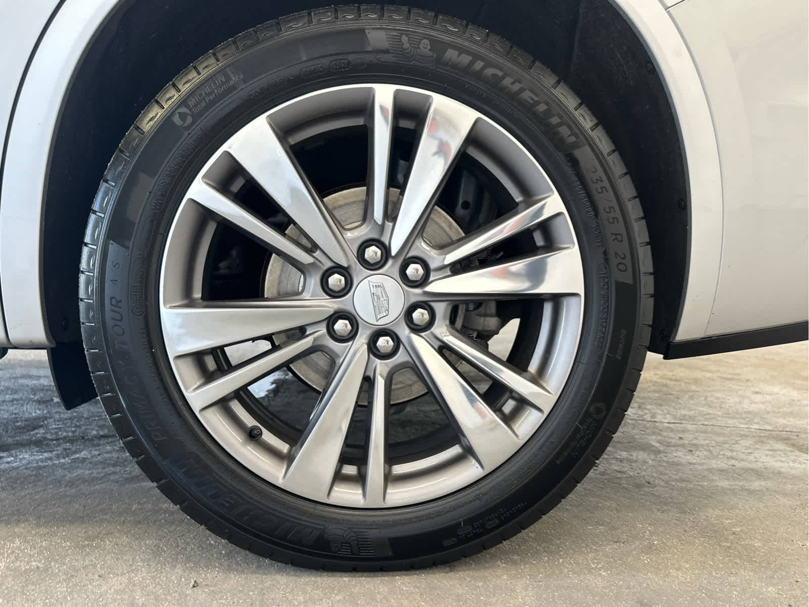 Vehicle image 6 of 62
