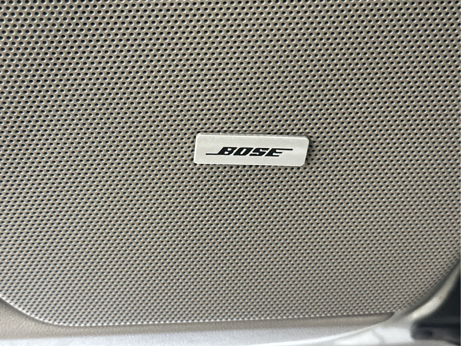 Vehicle image 43 of 62