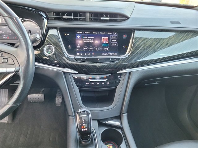 Vehicle image 19 of 27