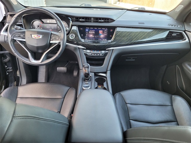 Vehicle image 16 of 27