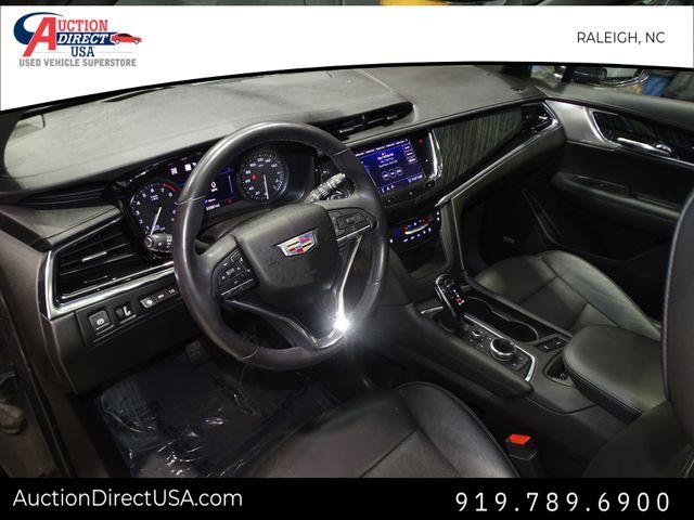 Vehicle image 13 of 48