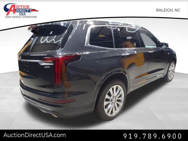 Vehicle image 4 of 48