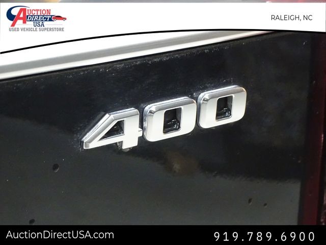 Vehicle image 43 of 48