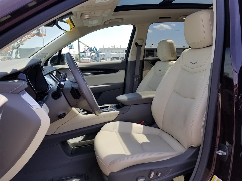 Vehicle image 11 of 30