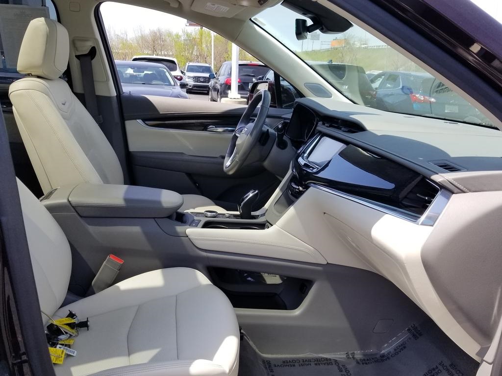 Vehicle image 22 of 30