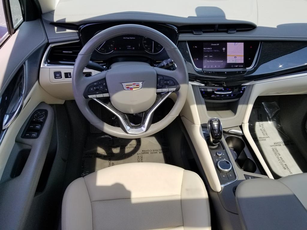Vehicle image 16 of 30