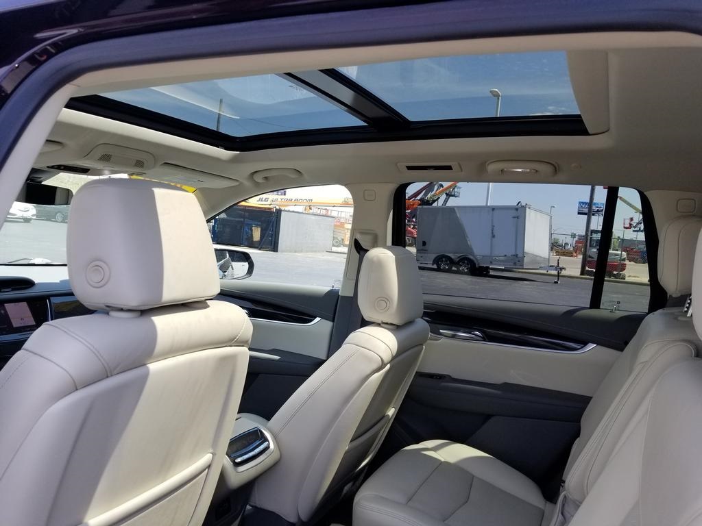 Vehicle image 15 of 30