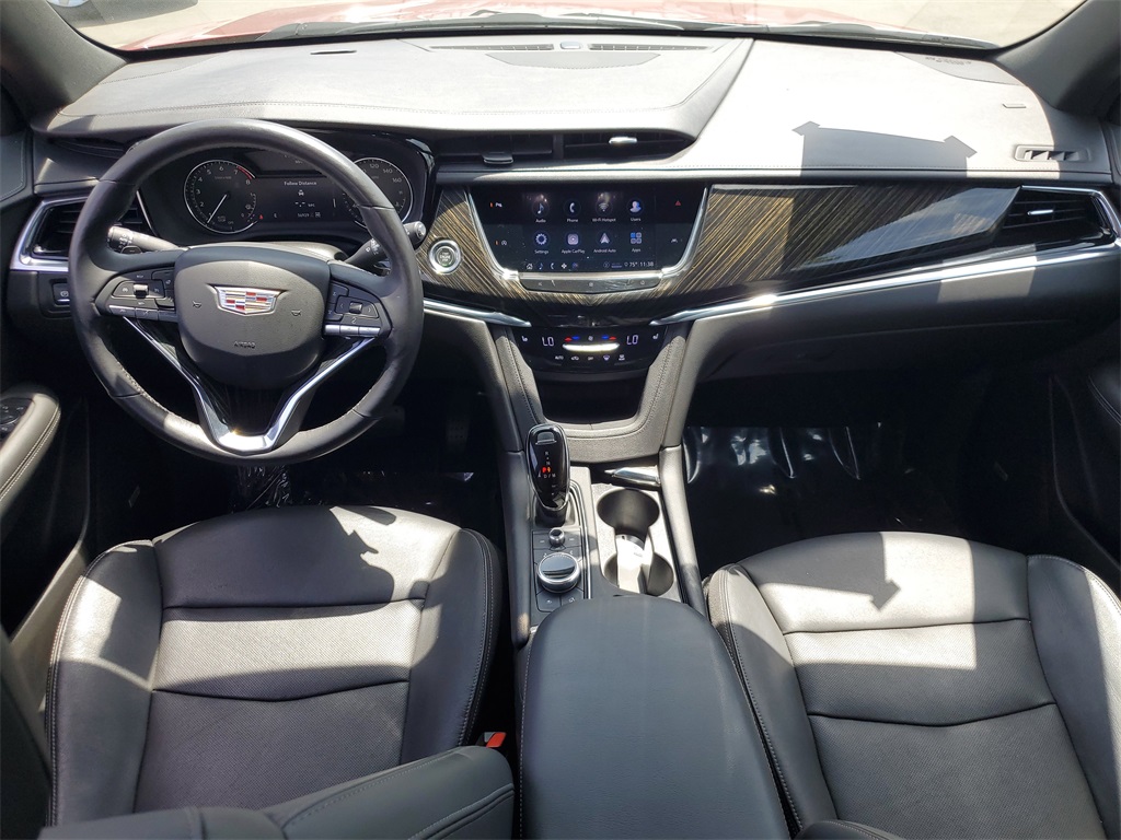 Vehicle image 13 of 33
