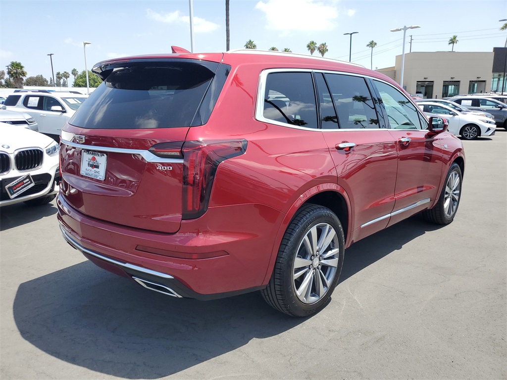 Vehicle image 3 of 33