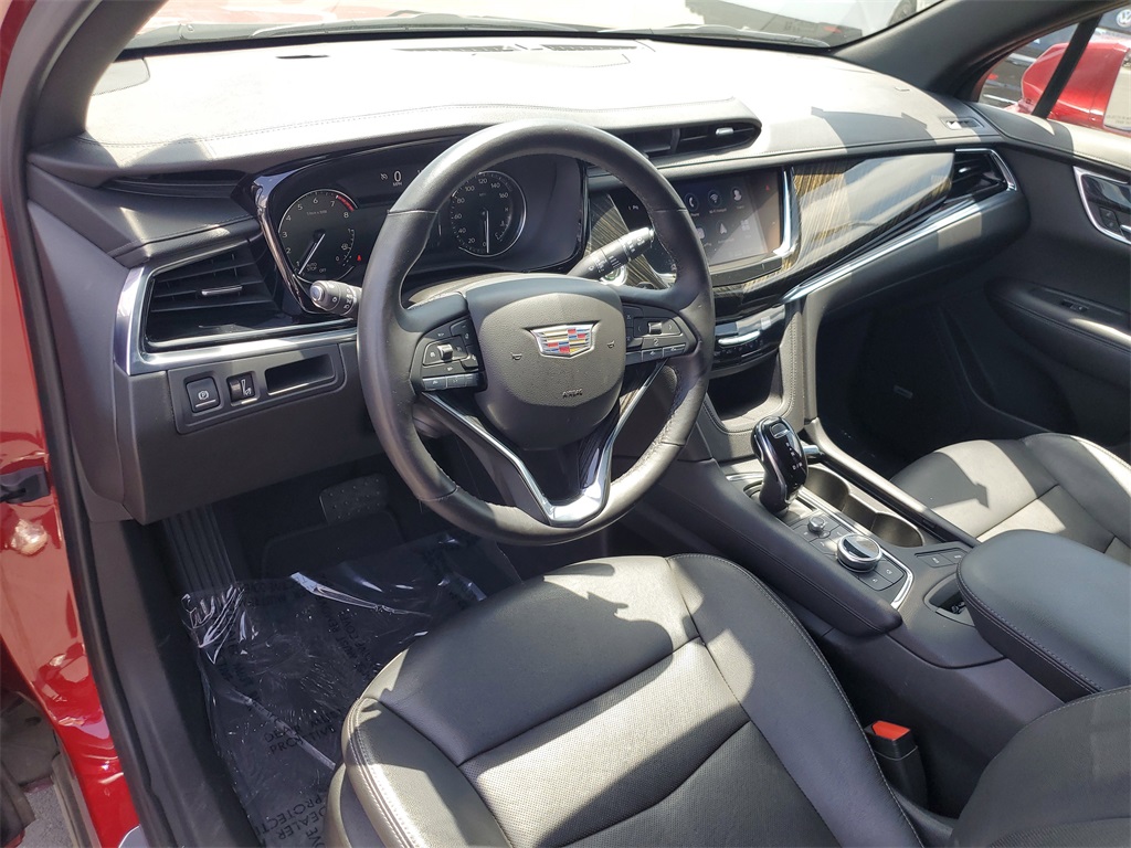 Vehicle image 12 of 33