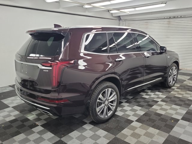 Vehicle image 4 of 33