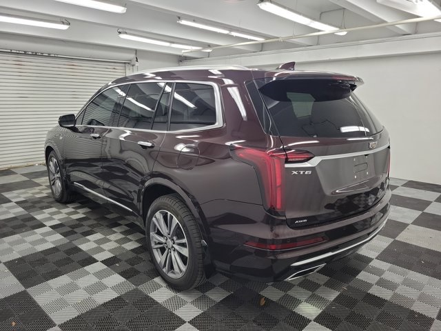 Vehicle image 5 of 33