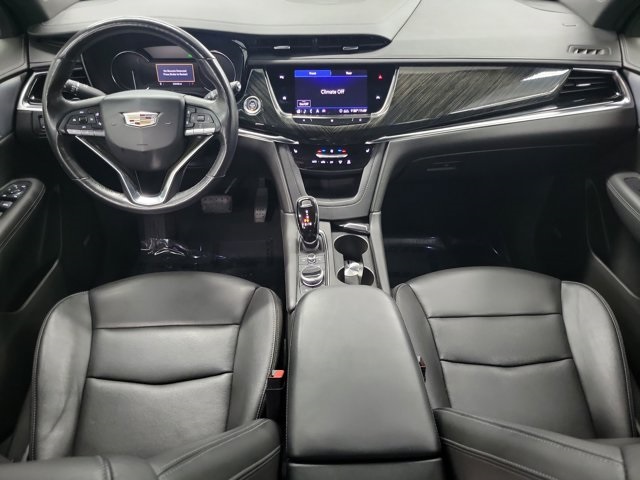 Vehicle image 12 of 33