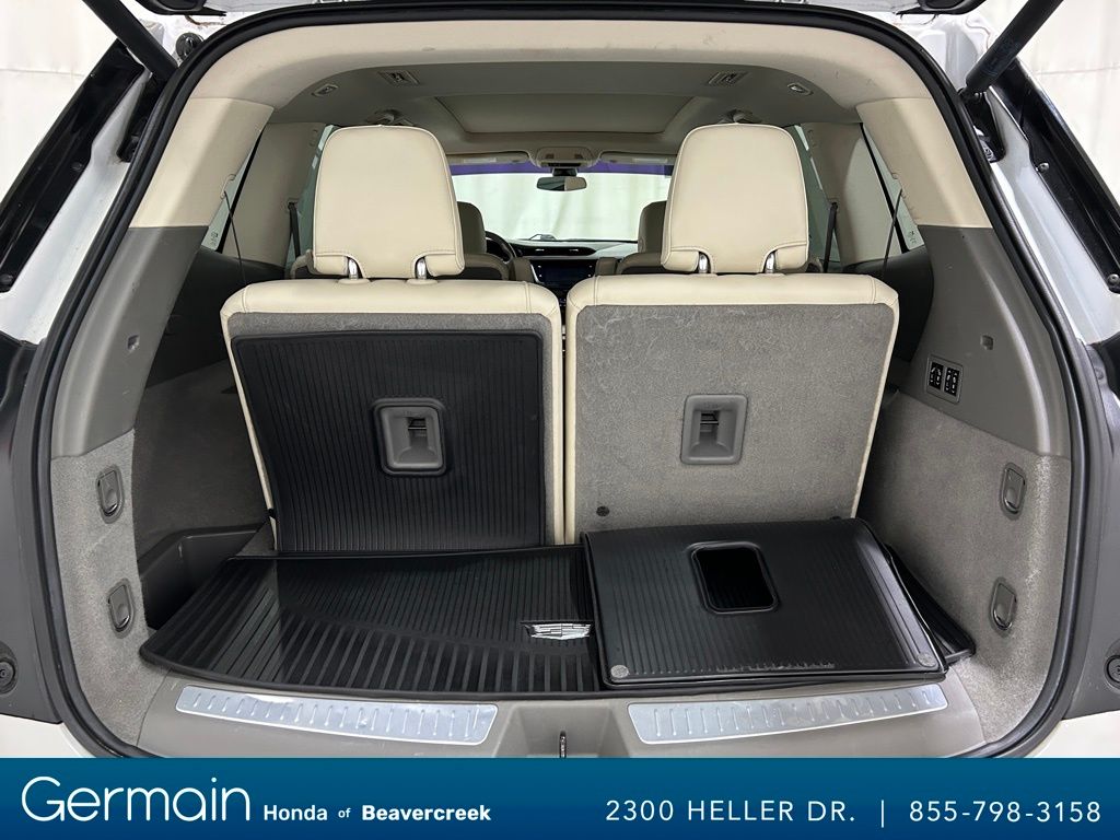 Vehicle image 14 of 36