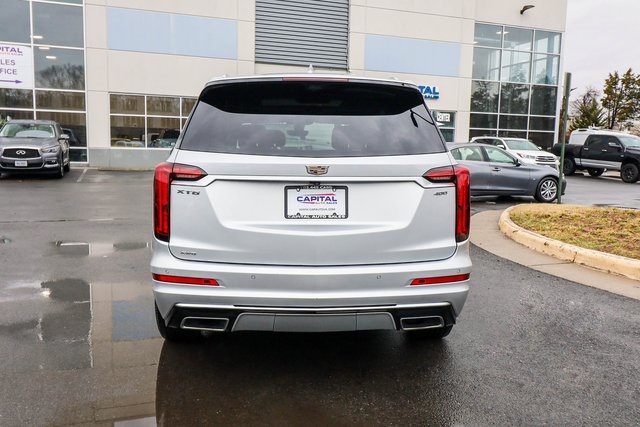 Vehicle image 6 of 84