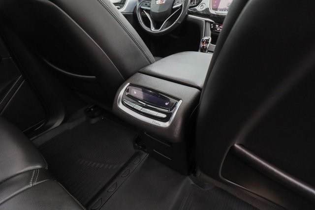 Vehicle image 53 of 84