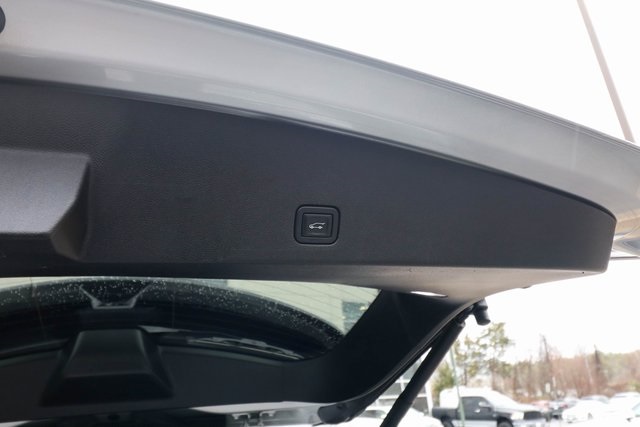 Vehicle image 46 of 84