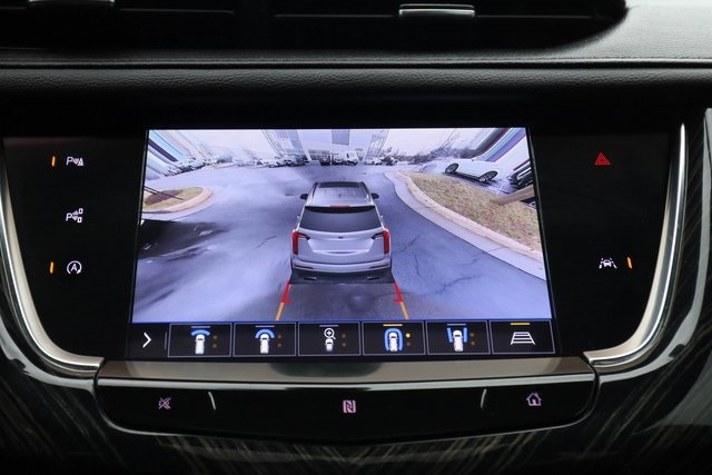 Vehicle image 21 of 84