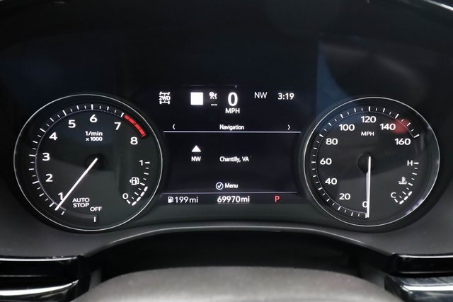 Vehicle image 10 of 84