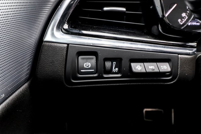 Vehicle image 56 of 84