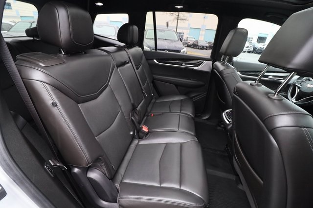 Vehicle image 51 of 84