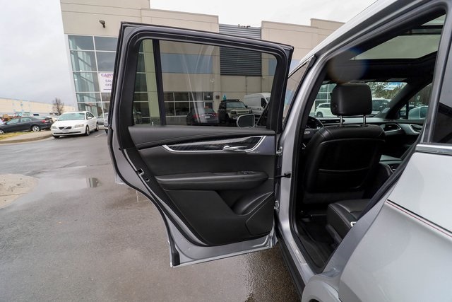 Vehicle image 42 of 84