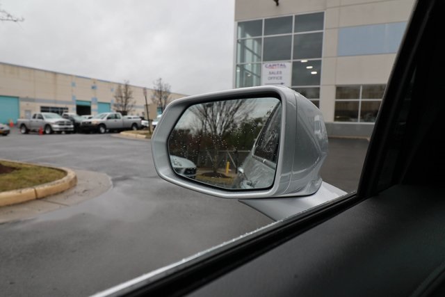 Vehicle image 57 of 84