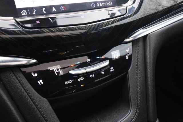 Vehicle image 60 of 84