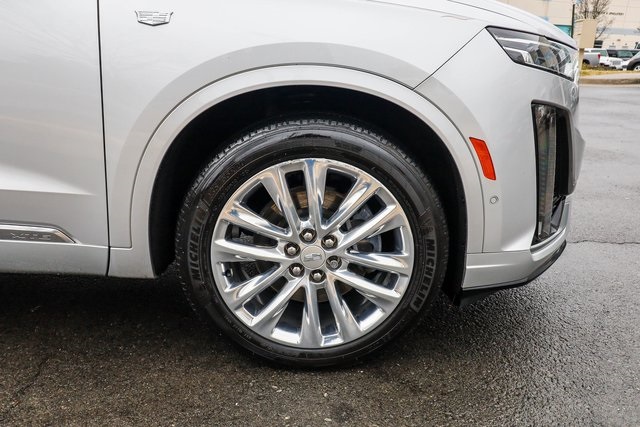 Vehicle image 35 of 84