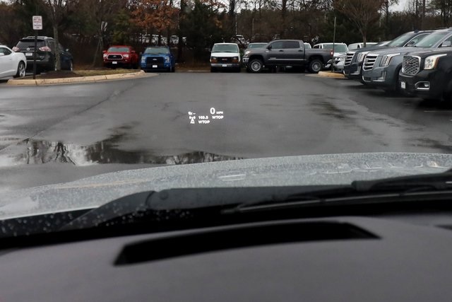 Vehicle image 12 of 84