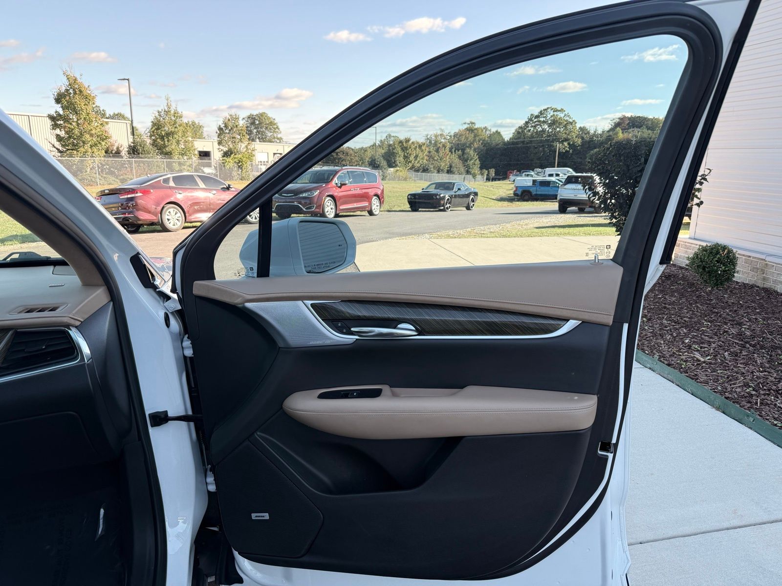 2020 Cadillac XT6 Premium Luxury Image 43 of 50