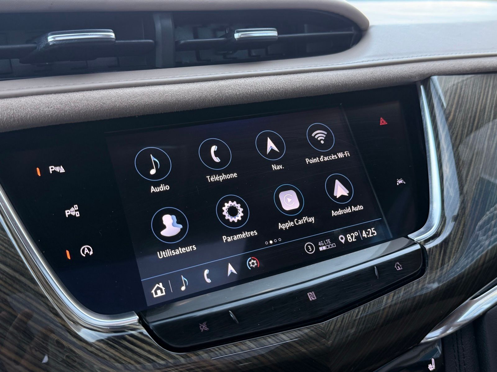 2020 Cadillac XT6 Premium Luxury Image 35 of 50