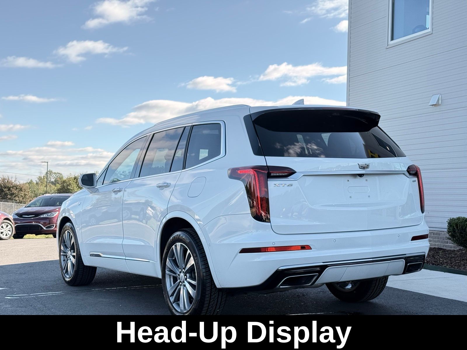 2020 Cadillac XT6 Premium Luxury Image 8 of 50