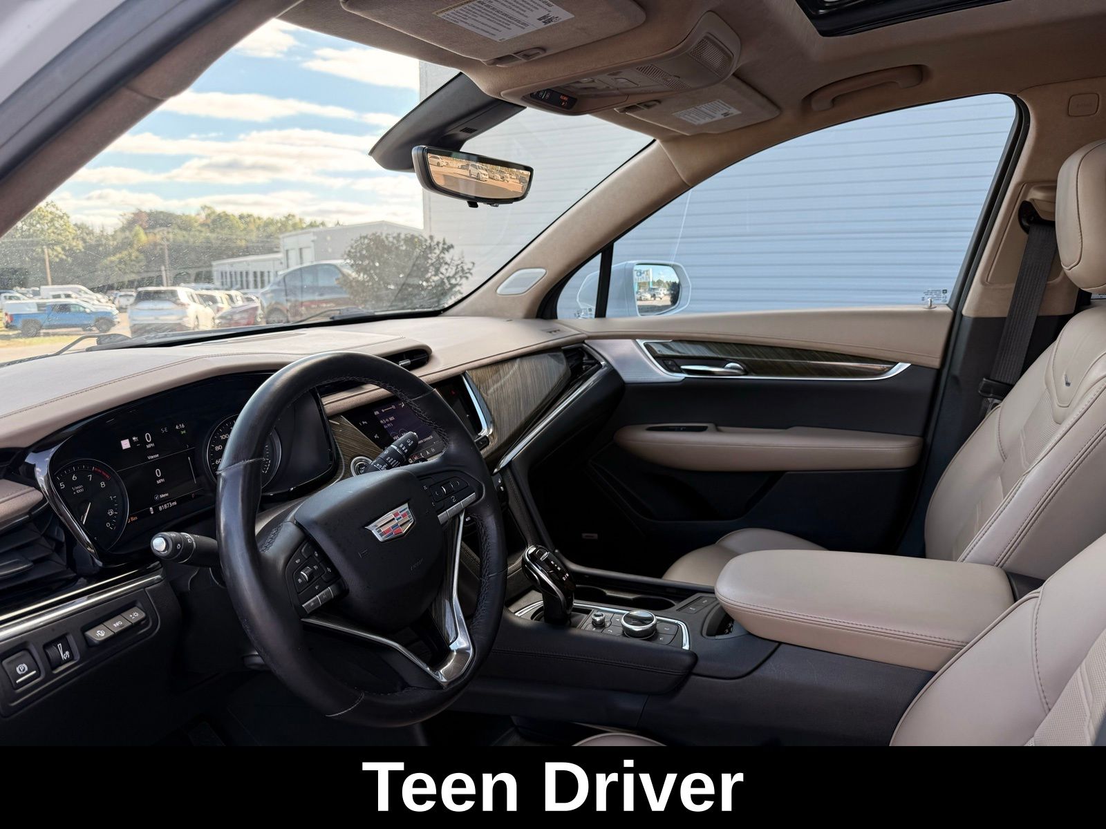 2020 Cadillac XT6 Premium Luxury Image 24 of 50