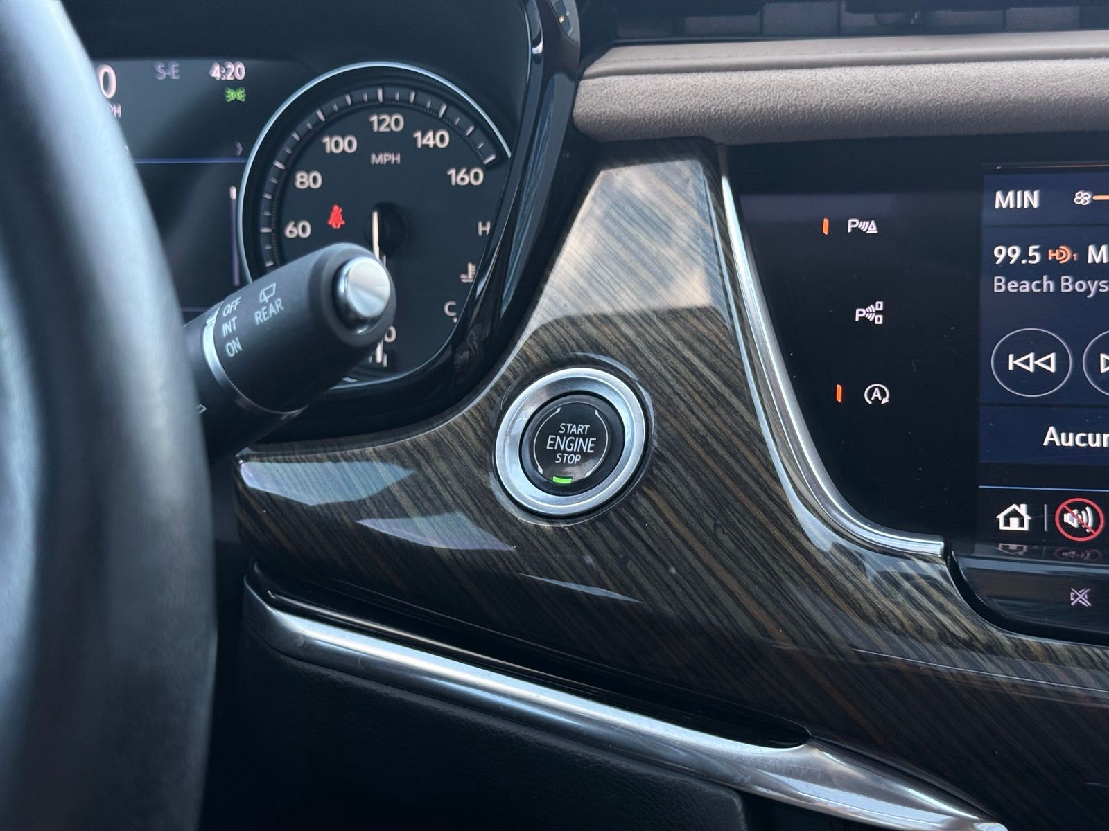 2020 Cadillac XT6 Premium Luxury Image 37 of 50