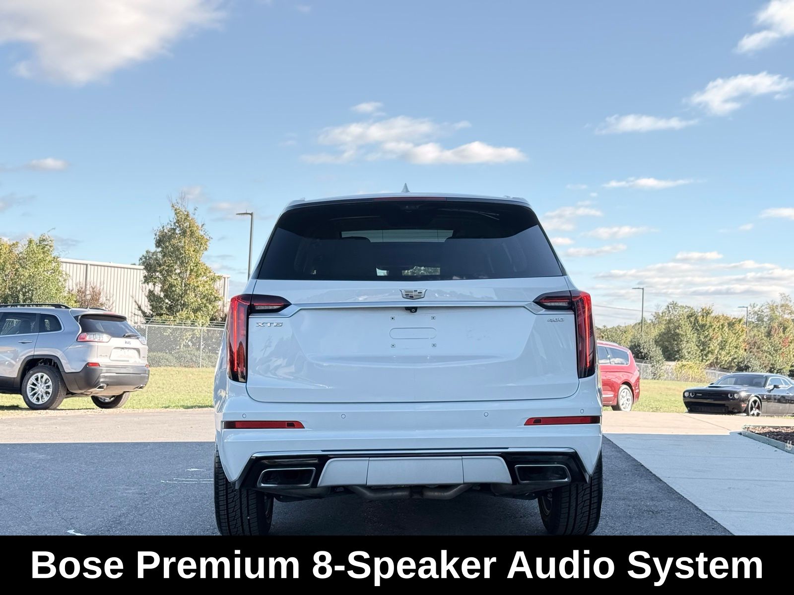 2020 Cadillac XT6 Premium Luxury Image 7 of 50