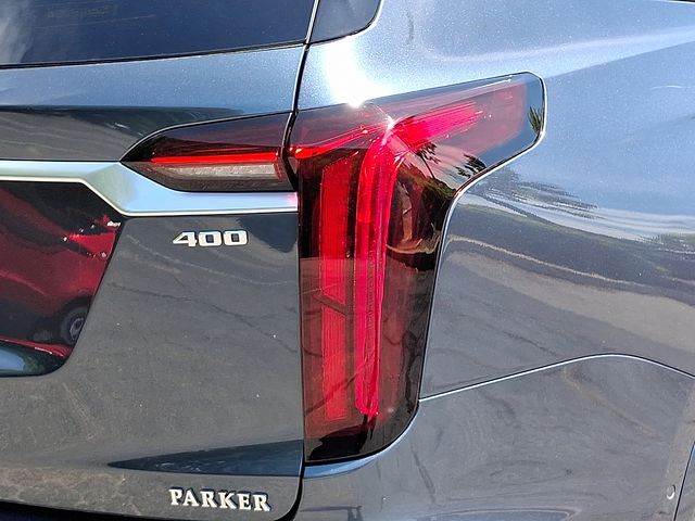 Vehicle image 13 of 40
