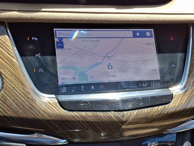 Vehicle image 22 of 40