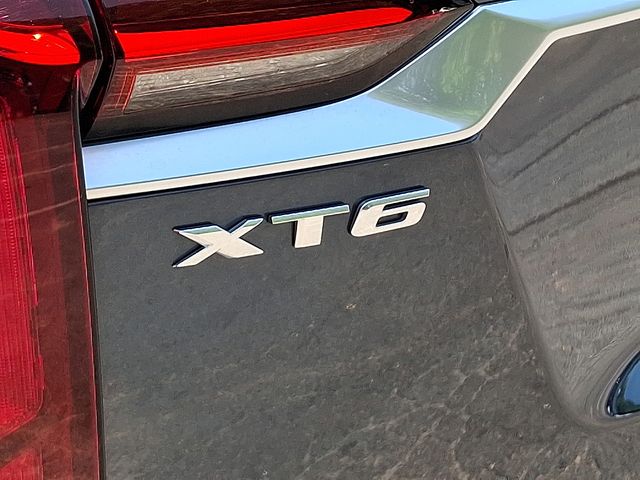 Vehicle image 39 of 40