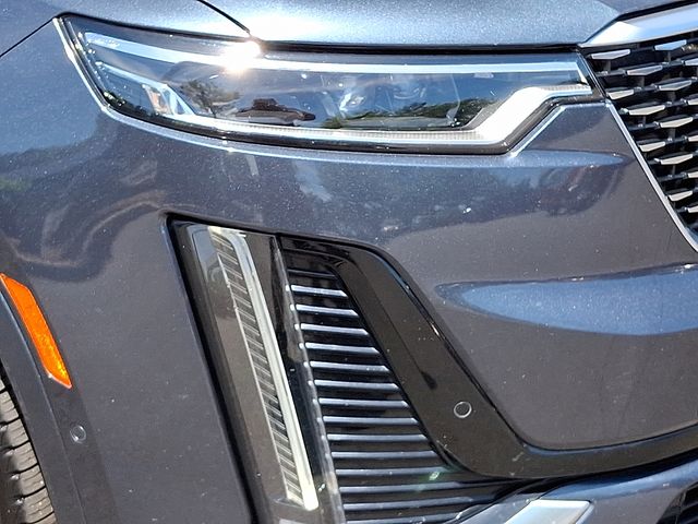Vehicle image 12 of 40