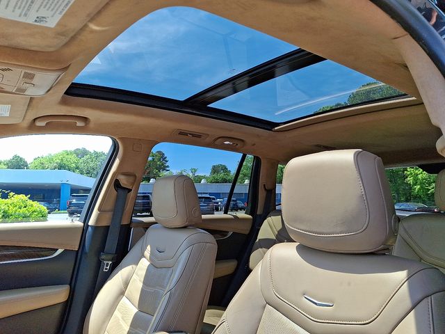Vehicle image 19 of 40